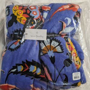 NWT Vera Bradley Throw Blanket in Mural Garden. Never been opened!